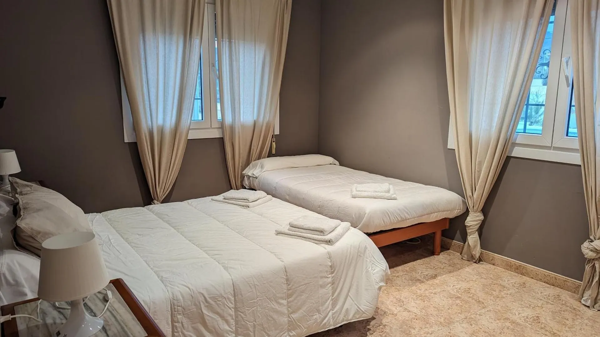 Sant Carles De La Rapita Villa Spanien